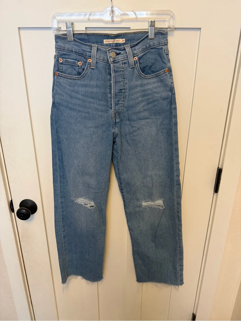 Levi’s Ribcage Straight Ankle Distressed Raw Hem Button Fly Jeans Size 24 Denim